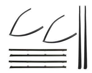 67-72 - Beltline Molding Kit
