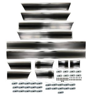 '69-'72 Fleetside 12 Piece Lower Molding Kit with All Metal Clips - Shortbed Black