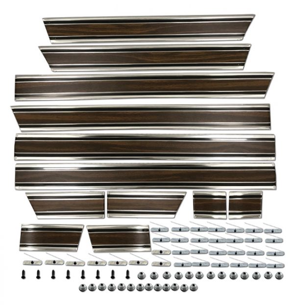 '69-'72 Fleetside 12 Piece Lower Molding Kit with All Metal Clips - Shortbed Woodgrain